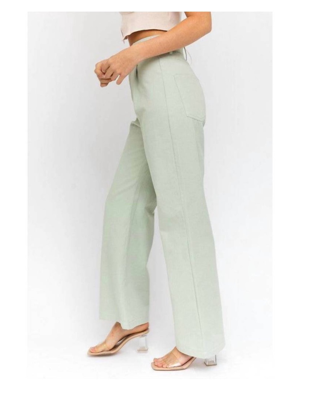 LE LIS She Means Business Pants in sage - Picture 2 of 11